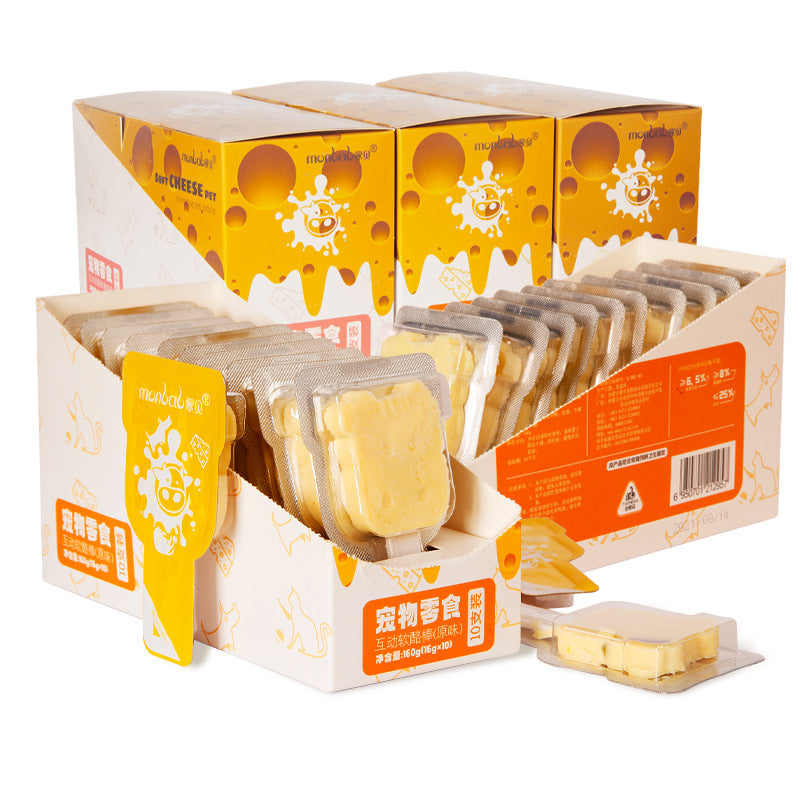 Mengbei pet interactive soft cheese sticks are packed in a whole box of calcium-containing high-plus fruit cheese dog and cat snacks